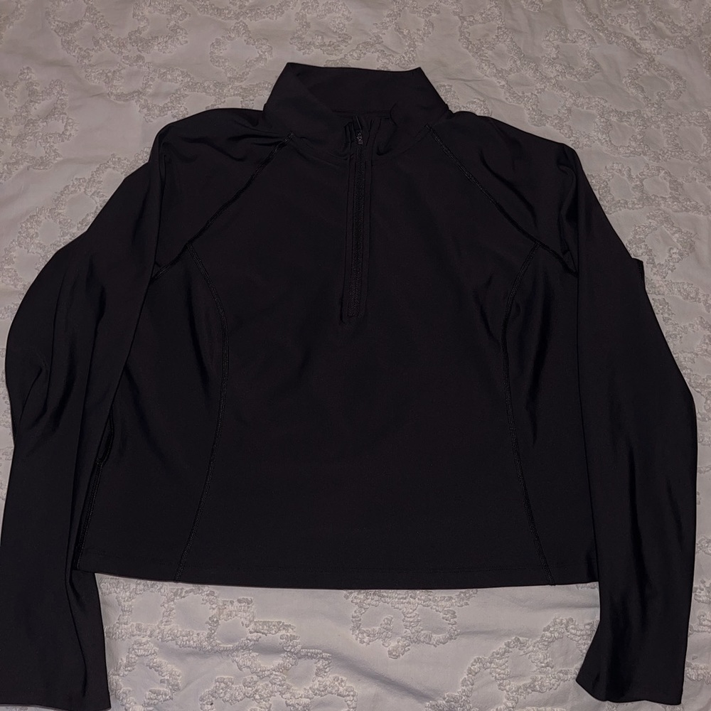 ✰ Activewear Pullover Top ✰